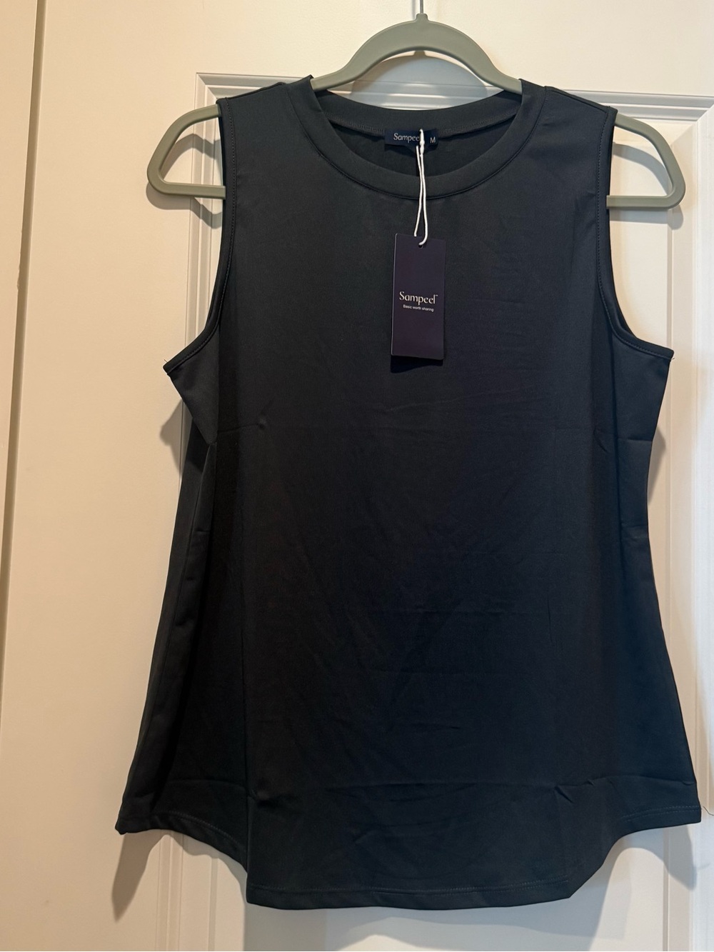 Sampeel Black Sleeveless Tank Top Medium NWT